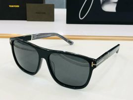 Picture of Tom Ford Sunglasses _SKUfw55115447fw